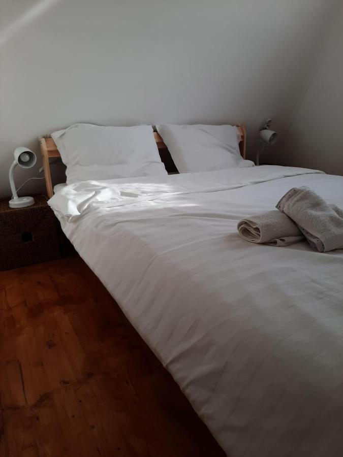 Cabana Din Livada Pucioasa 外观 照片